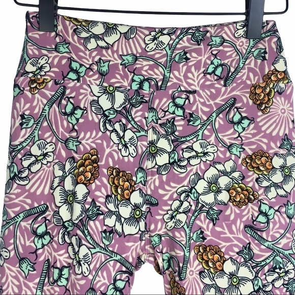 LULAROE Leggings OS One Size Floral Flowers Berries Mauve Green Yellow Cream - Picture 3 of 11